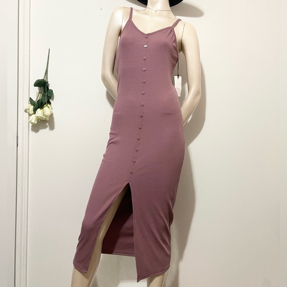 Dresses & Skirts - Mauve Mid-calf Dress